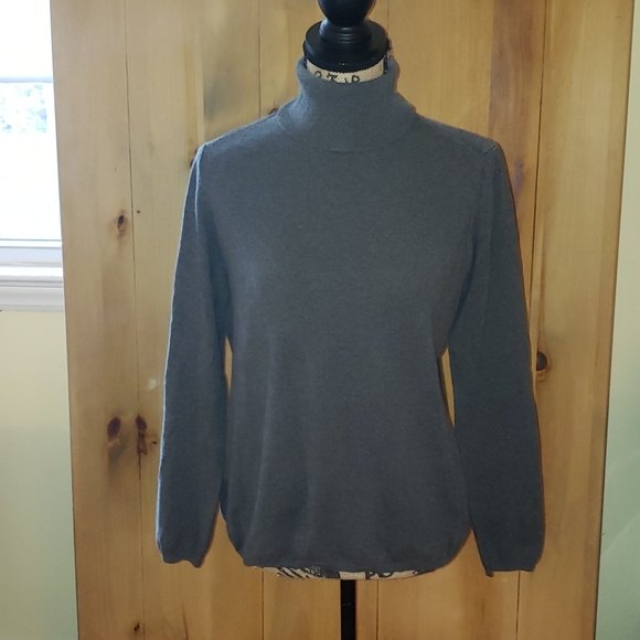 GAP Sweaters - Gap Turtleneck